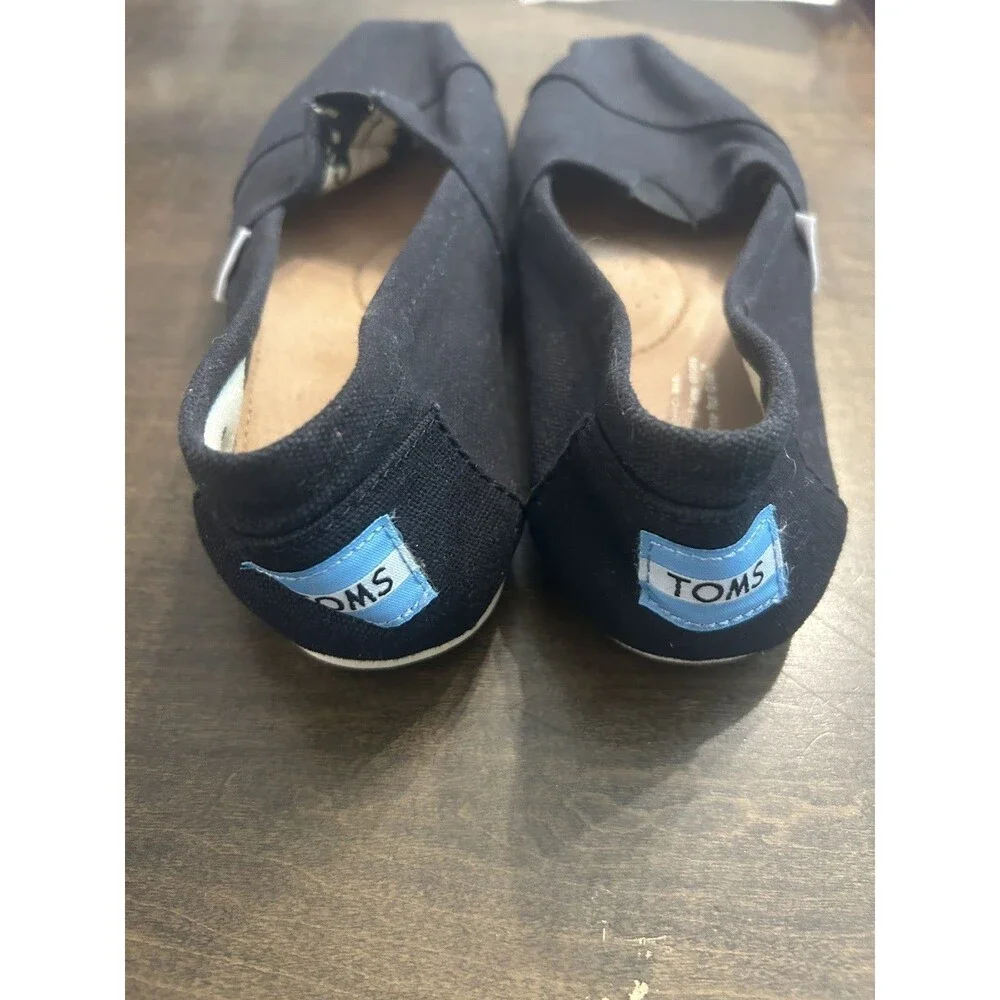 TOMS Women's Canvas Black Slip On Casual Loafers Shoes Size 7 Flats Comfort